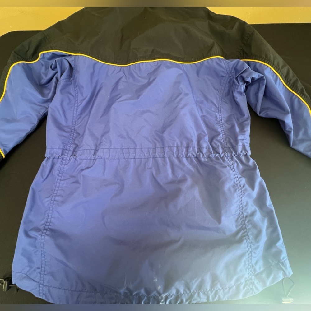 COLUMBIA LADIES VINTAGE BOULDER RIDGE JACKET FULL ZIPPER WINDBREAKER/RAIN COAT. - Picture 2 of 6